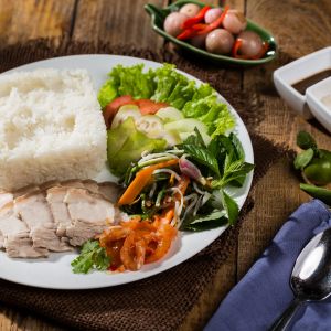Cơm thịt luộc mắm Huế 